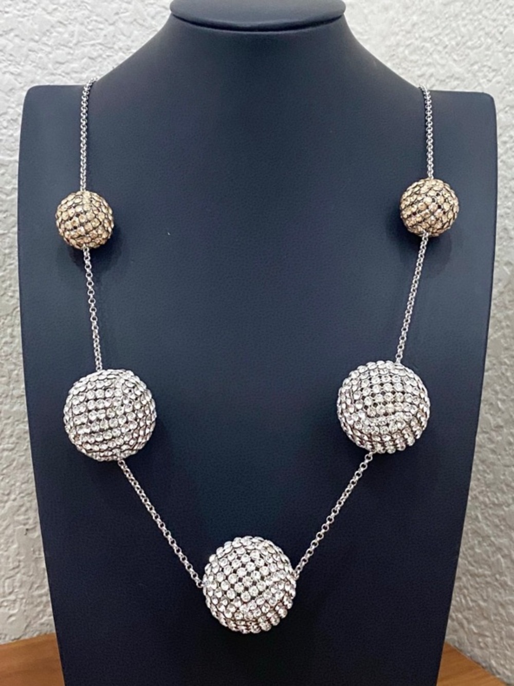 SWAROVSKI Ladies PIN-UP CRYSTAL NECKLACE